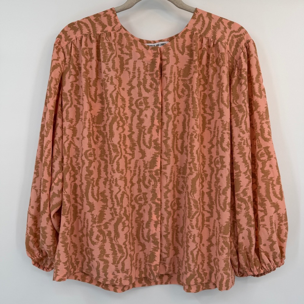 Elizabeth and James Peach‎ Tan Abstract Ikat Print Button Blouse Large Career